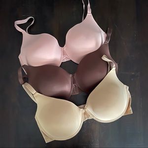COPY - Bras 38DD